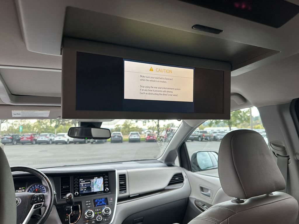 2019 Toyota Sienna XLE Premium