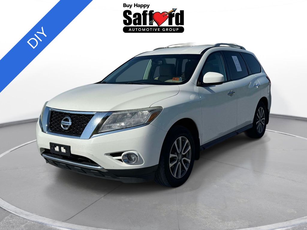 2016 Nissan Pathfinder SV