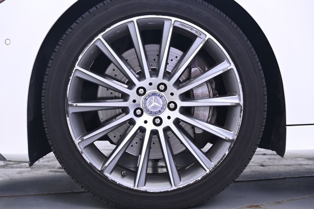 Thumbnail: 2016 Mercedes-Benz S-Class - 11