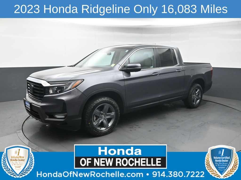 Gray (Modern Steel Metallic) 2023 Honda Ridgeline Pickup Truck All-Wheel Drive 9-Speed Automatic