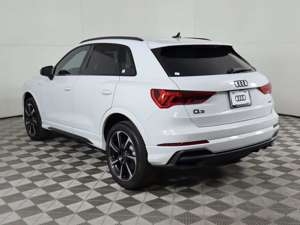 Thumbnail: 2025 Audi Q3 - 7