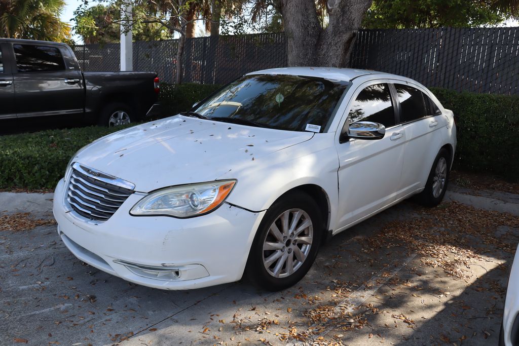 2013 Chrysler 200 LX -
                West Palm Beach, FL