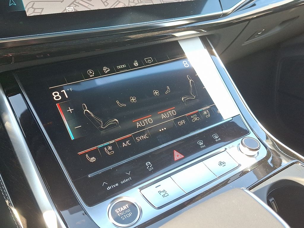 Thumbnail: 2026 Audi Q7 - 13