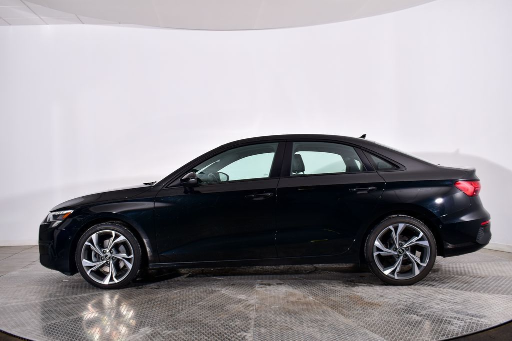 Thumbnail: 2023 Audi A3 - 2