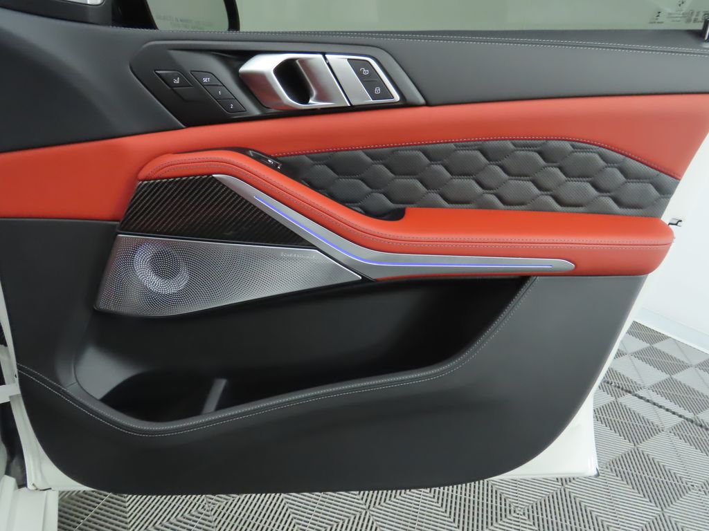 2025 BMW X5 M Competition 26