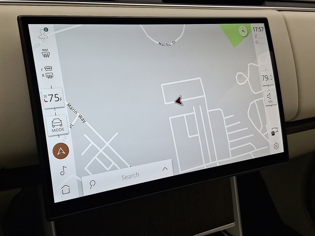 Thumbnail: 2026 Land Rover Range Rover - 16