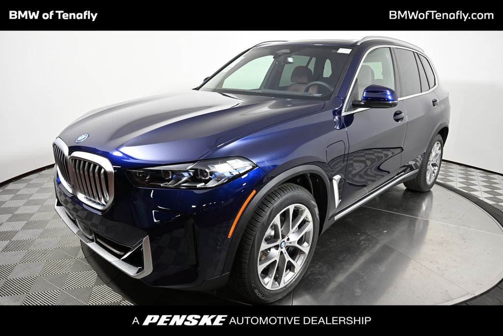 Thumbnail: 2026 BMW X5 - 1