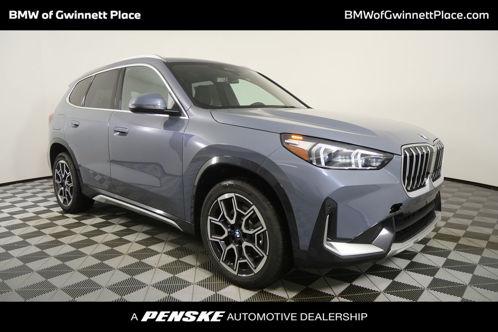 Thumbnail: 2026 BMW X1 - 1