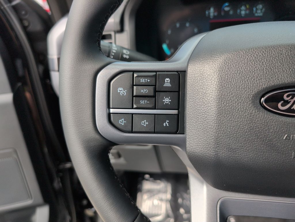 New 2026 Black Ford XLT image 31