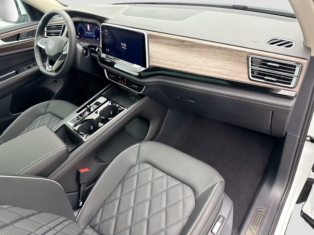 Thumbnail: 2026 Volkswagen Atlas - 16