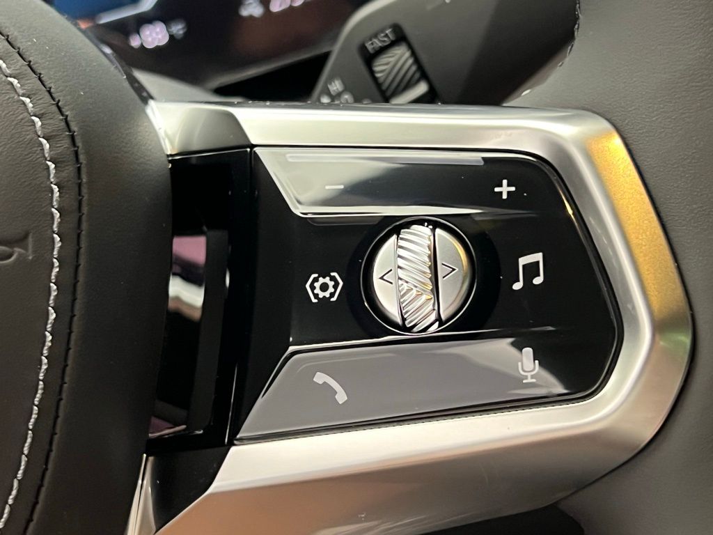 Thumbnail: 2026 BMW i7 - 18