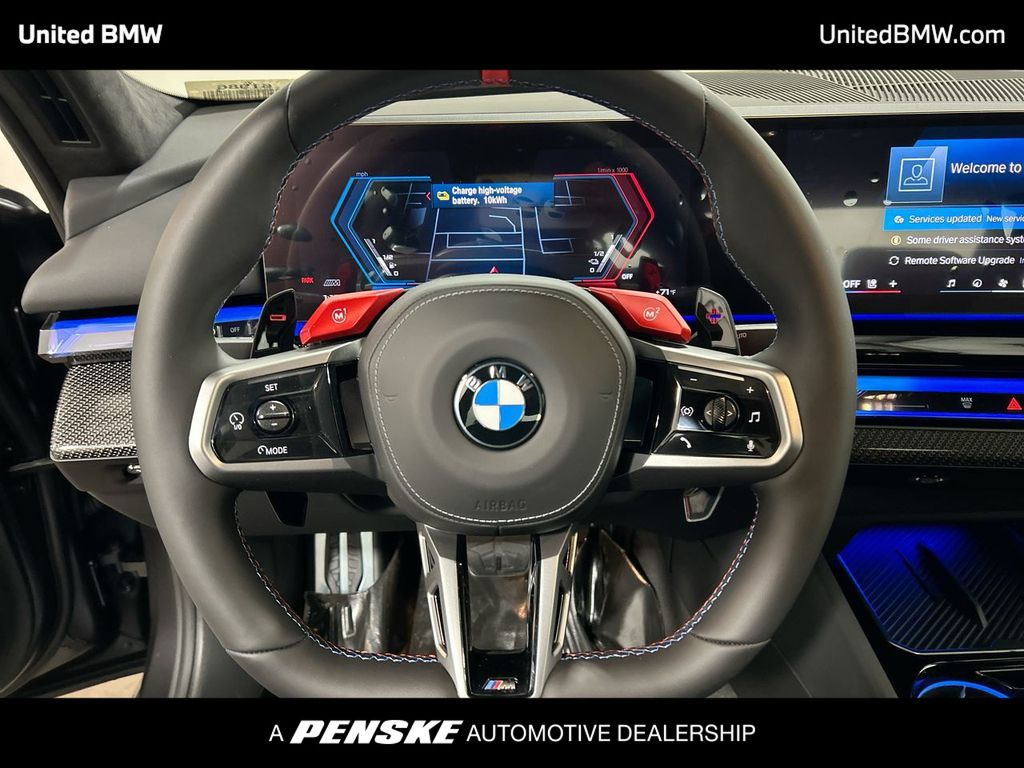 2025 BMW M5 Base 14