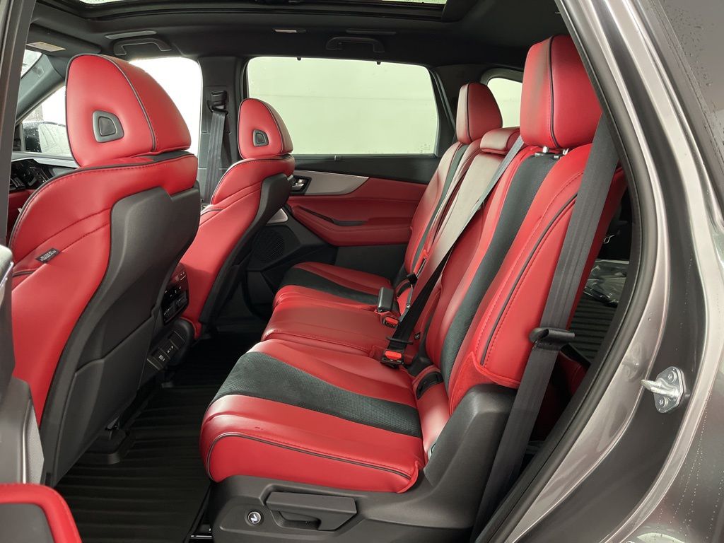 Thumbnail: 2026 Acura MDX - 24