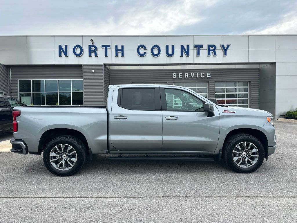 Sterling Gray Metallic 2026 Chevrolet Silverado 1500 Pickup Truck Four-Wheel Drive Automatic
