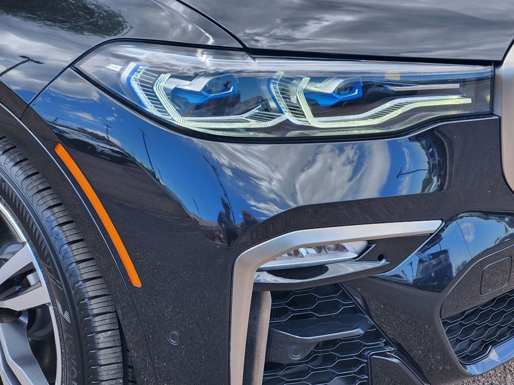 2021 BMW X7 M50i - Photo 28