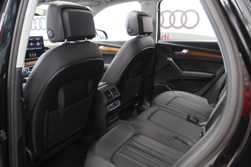 Thumbnail: 2023 Audi Q5 - 29