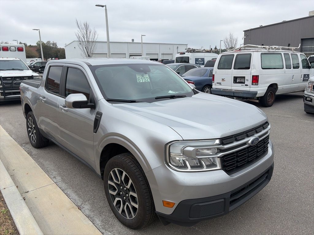 2023 Ford Maverick Lariat