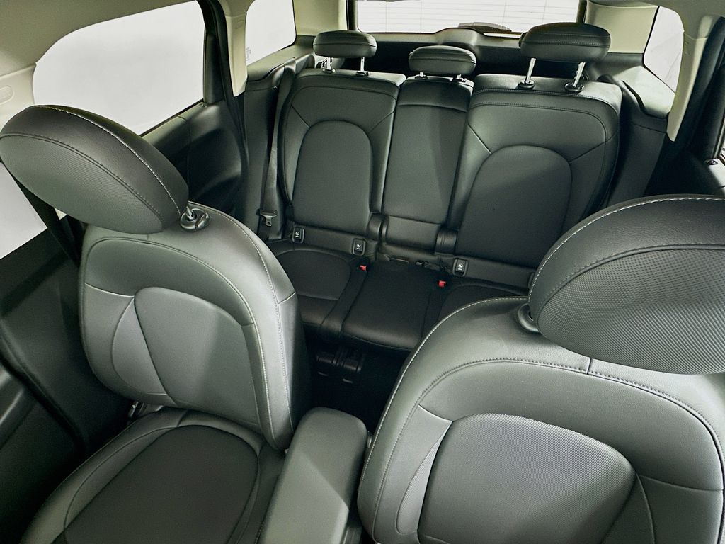 Thumbnail: 2019 MINI Cooper Countryman - 22