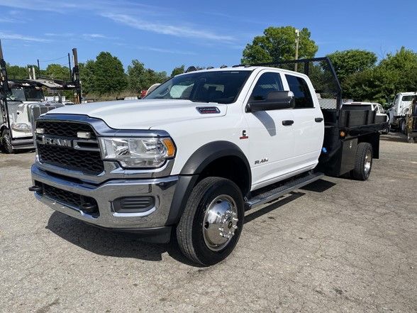 2019 RAM 5500 Tradesman 4X4 Crew Cab DRW 197" WB's photo