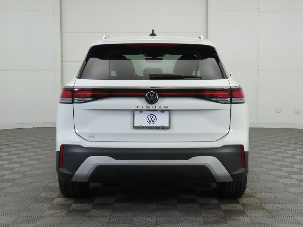 Thumbnail: 2025 Volkswagen Tiguan - 7