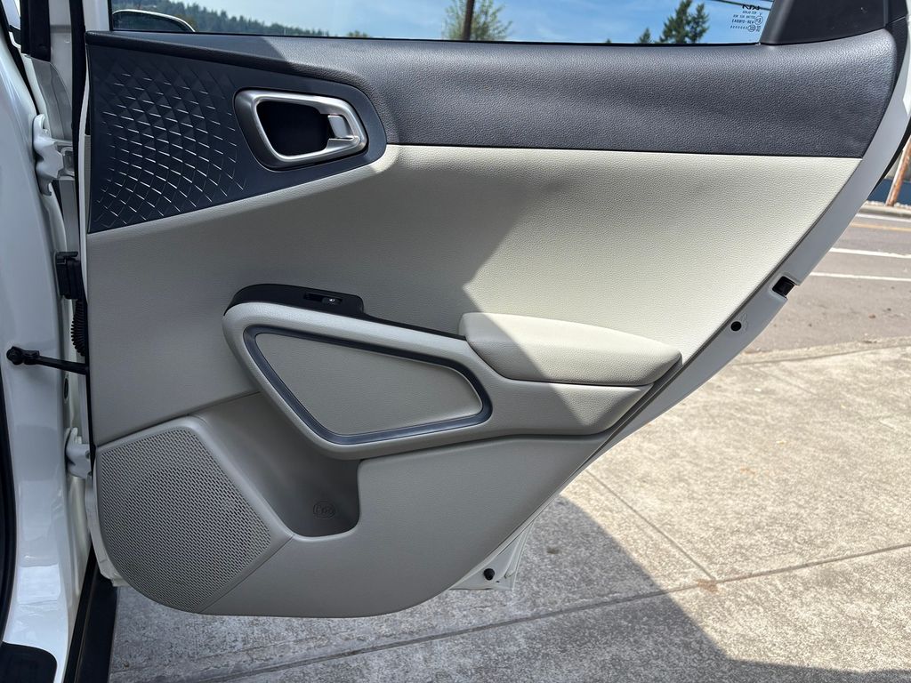 2023 Kia Soul EX