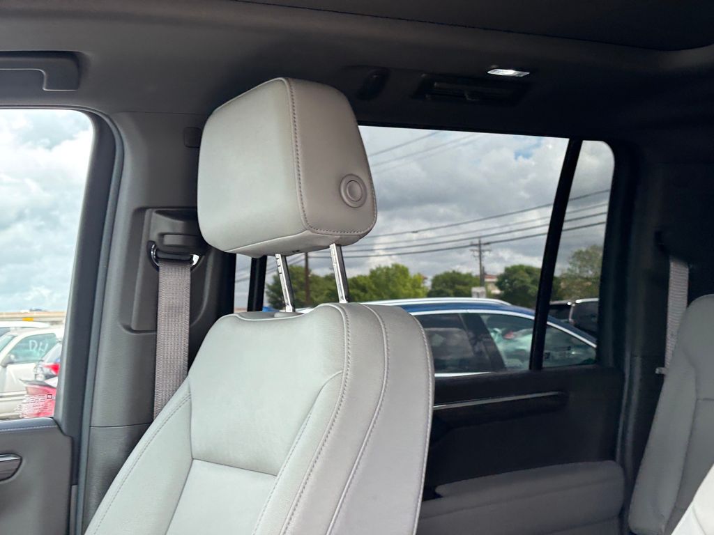 Used Car 2025 Chevrolet Suburban  Z71 For Sale Under $70,000 In Austin, Texas