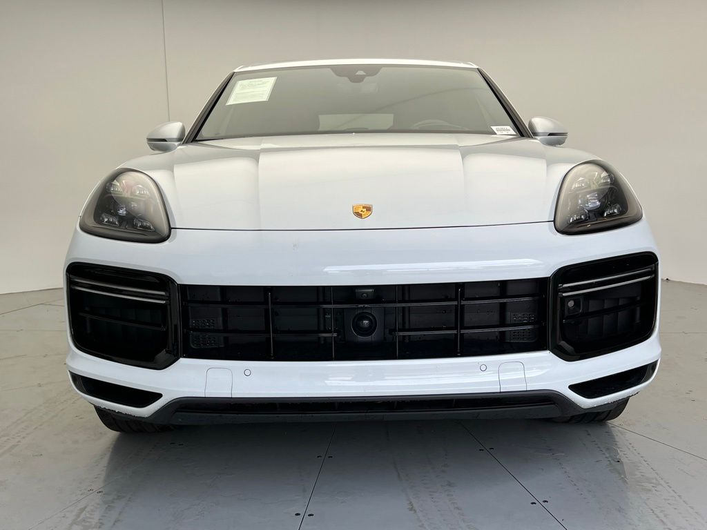 Thumbnail: 2023 Porsche Cayenne - 25