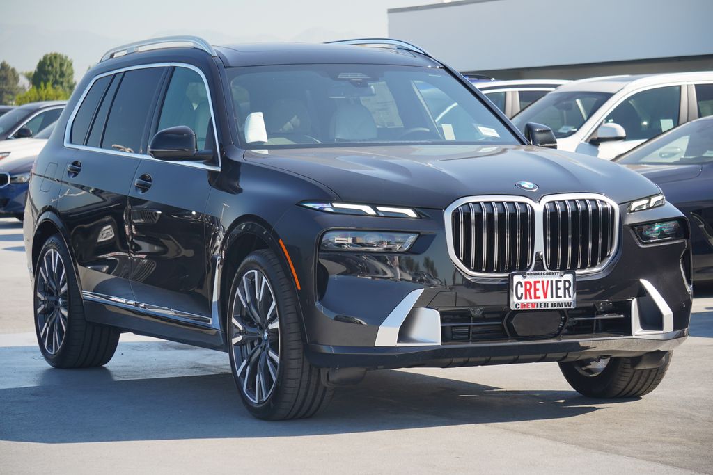 2025 BMW X7 xDrive40i 3