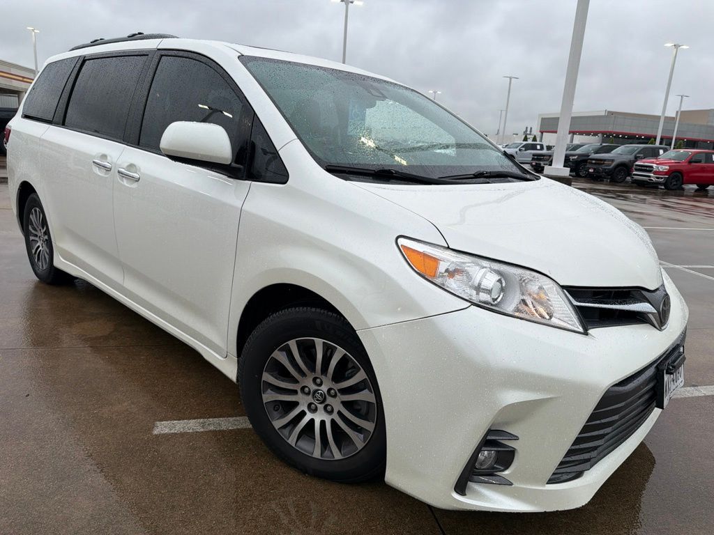 car-gallery-3