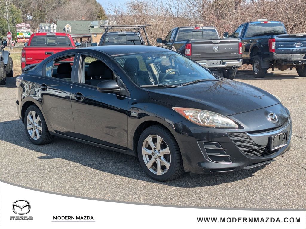 2010 Mazda MAZDA3 i Touring