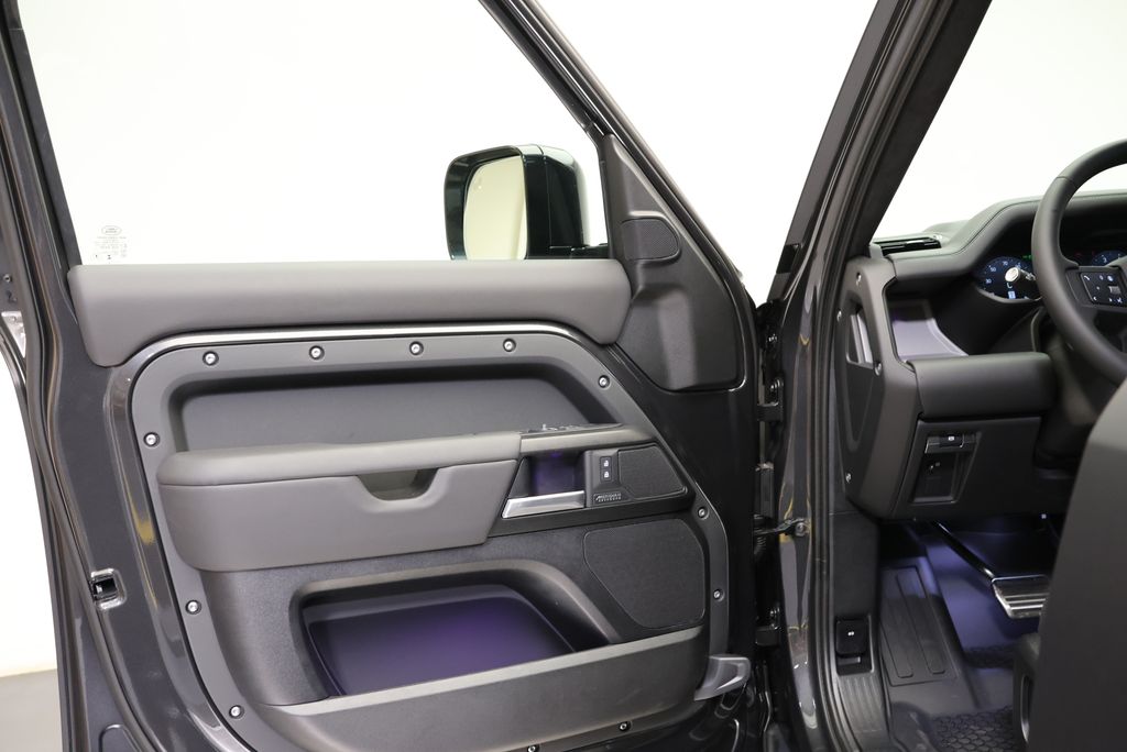 Thumbnail: 2026 Land Rover Defender - 24
