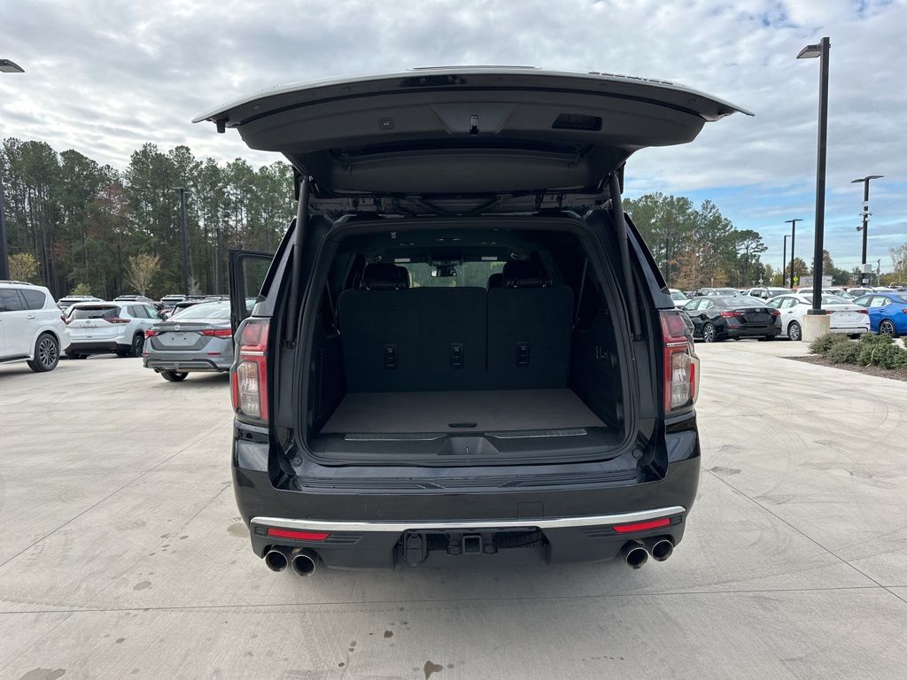 2023 Chevrolet Suburban Premier 30