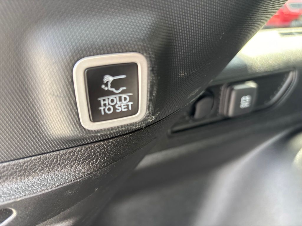 Used 2024 Jeep Grand Cherokee SUV