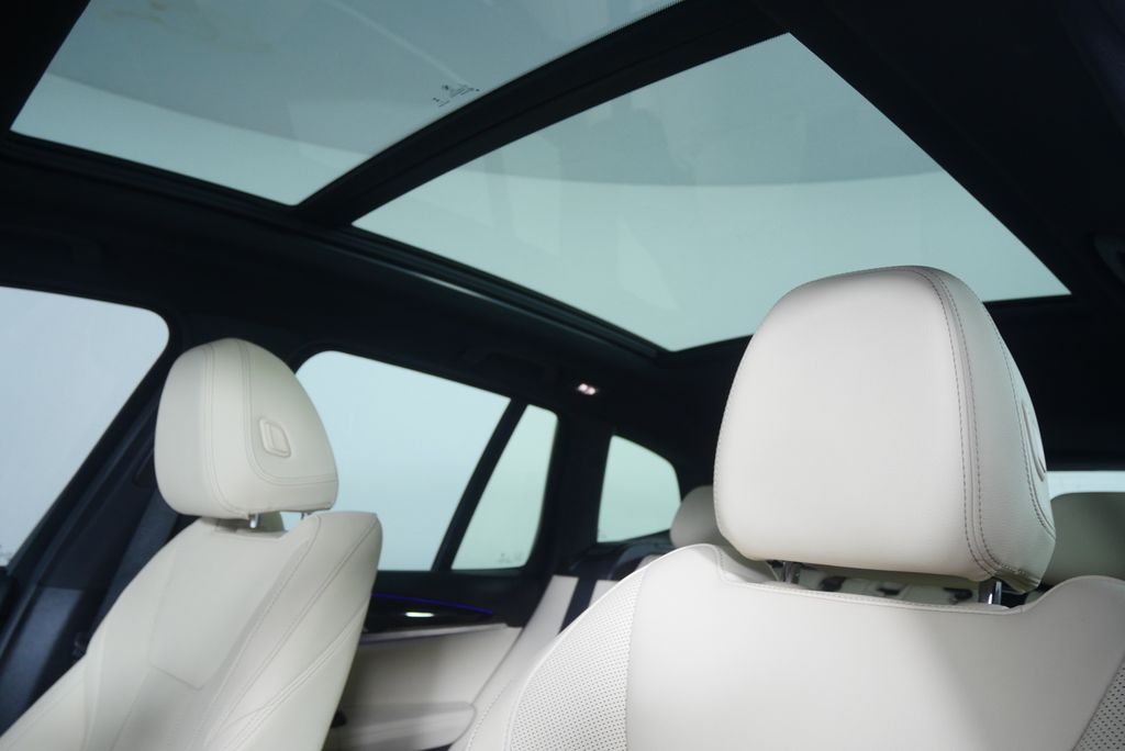 Thumbnail: 2024 BMW X3 - 11
