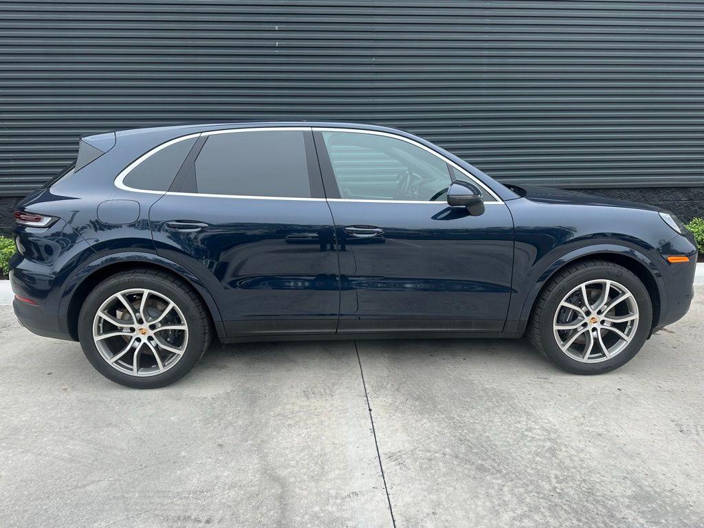 2024 Porsche Cayenne  7