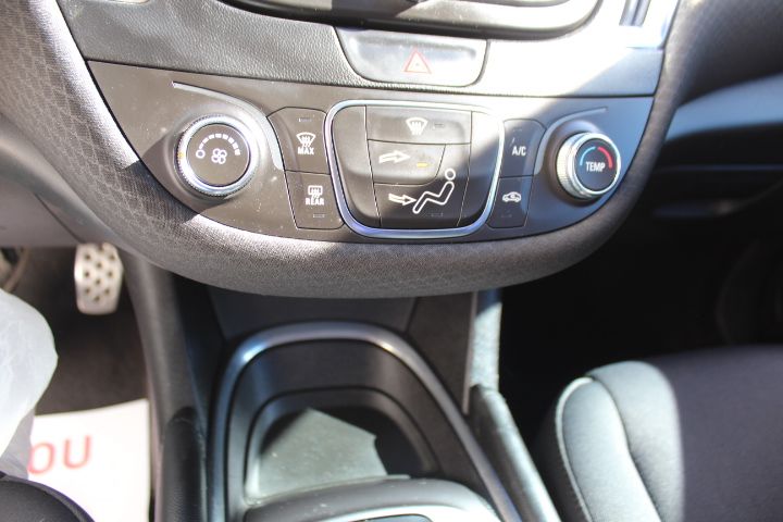 Used Car 2017 Chevrolet Malibu  Lt For Sale Under $10,000 In Georgetown, Texas