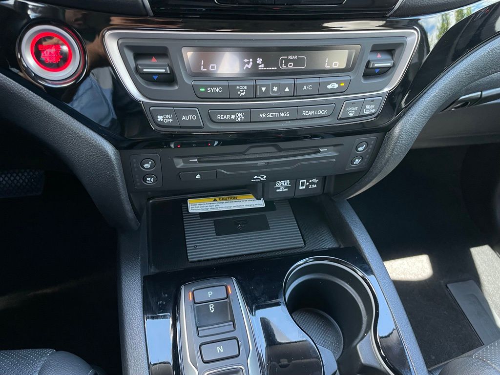 Thumbnail: 2022 Honda Pilot - 19