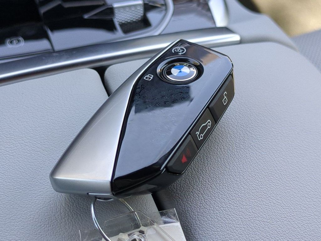 New 2027 Blue BMW xDrive40i image 29