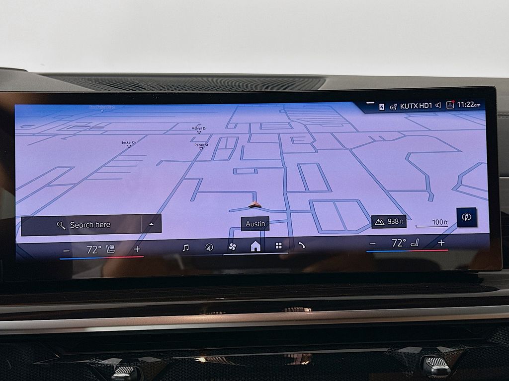 Thumbnail: 2026 BMW X7 - 12