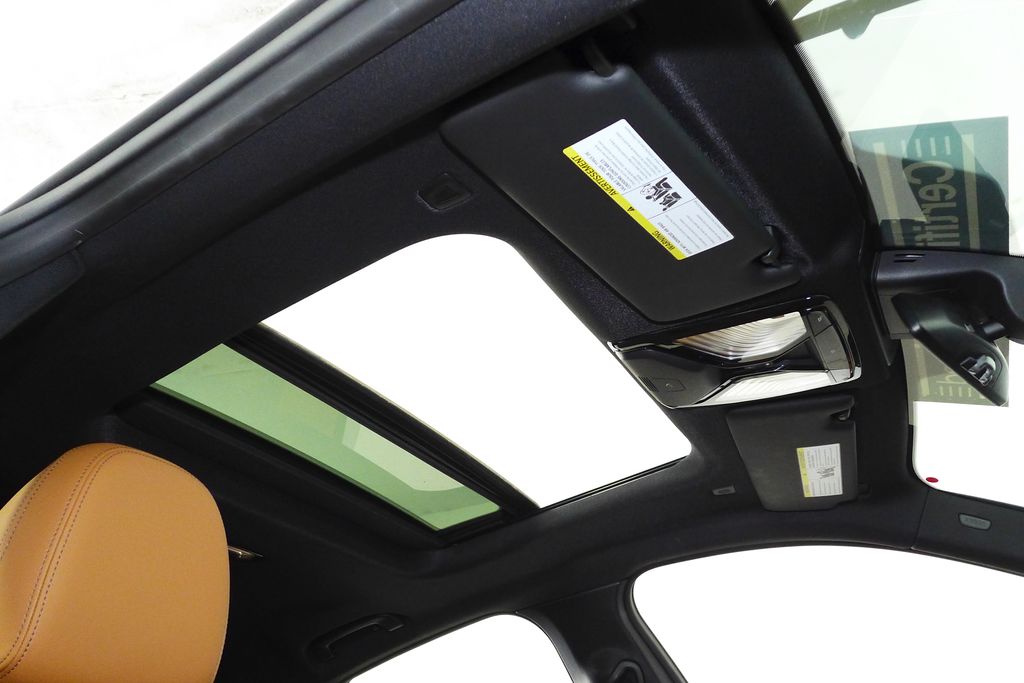 Thumbnail: 2024 BMW i4 - 18