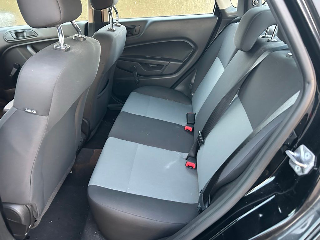 Thumbnail: 2018 Ford Fiesta - 12