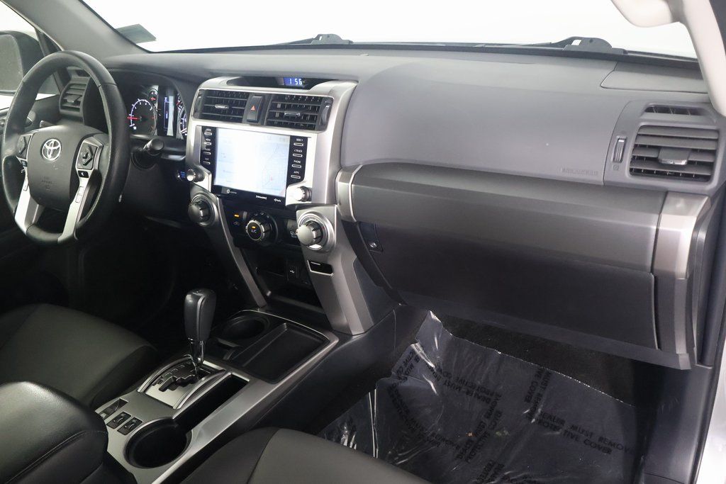 2023 Toyota 4Runner SR5 7