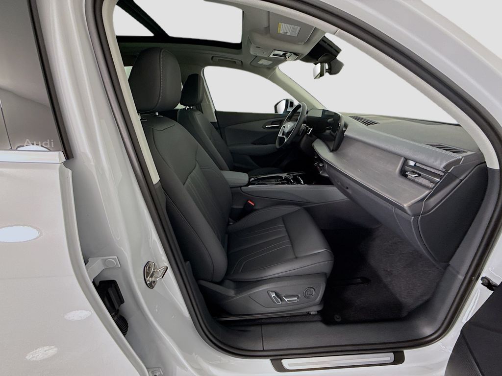 Thumbnail: 2026 Audi Q3 - 22