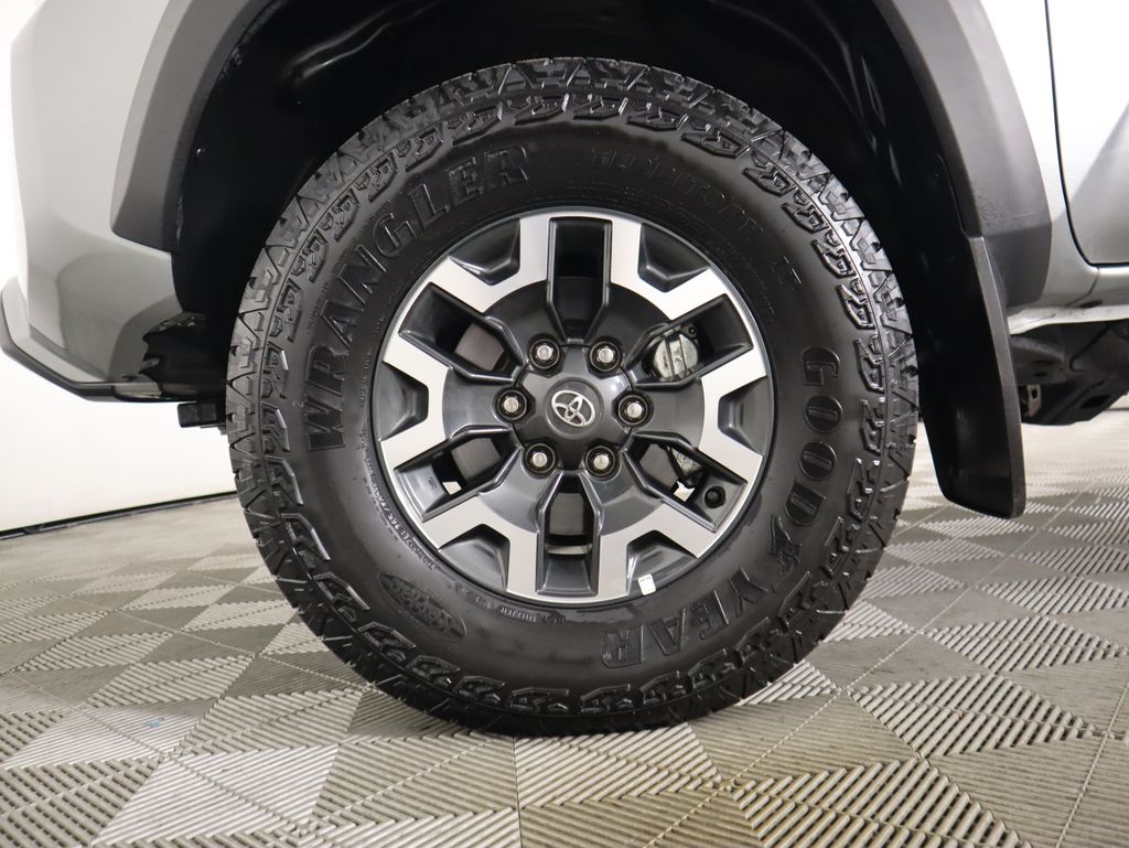 2023 Toyota Tacoma TRD Off-Road 31