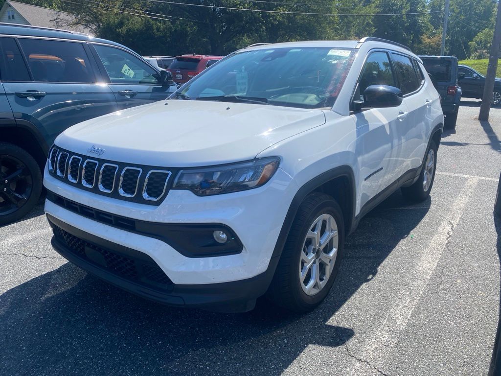 2025 Jeep Compass Latitude