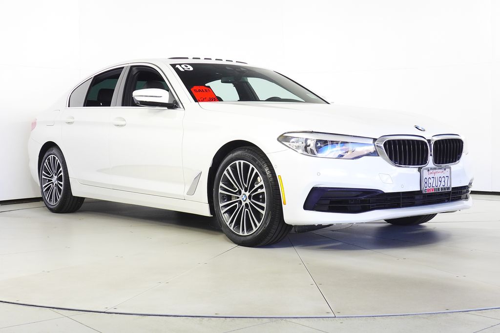 Thumbnail: 2019 BMW 5 Series - 4
