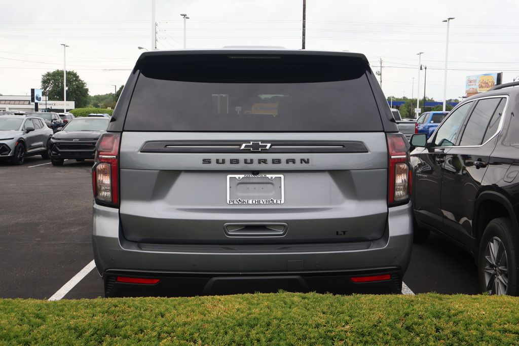Thumbnail: 2021 Chevrolet Suburban - 9