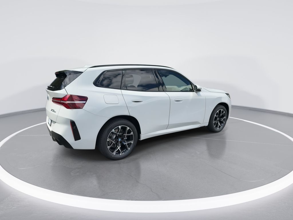 Thumbnail: 2026 BMW X3 - 8