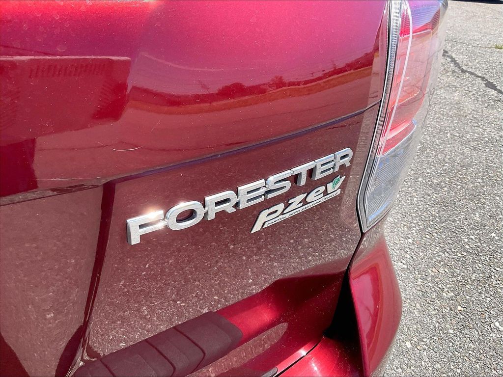 2017 Subaru Forester — photo 28