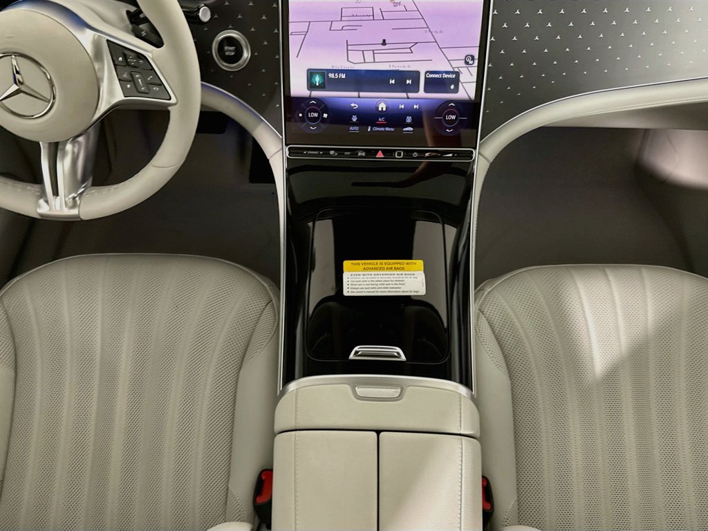 Thumbnail: 2027 Mercedes-Benz EQE - 16
